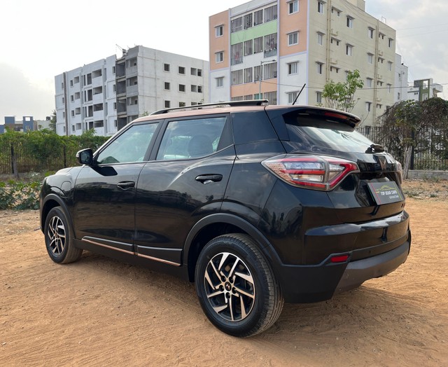 Mahindra XUV400 EV EL Fast Charger - Photo 6