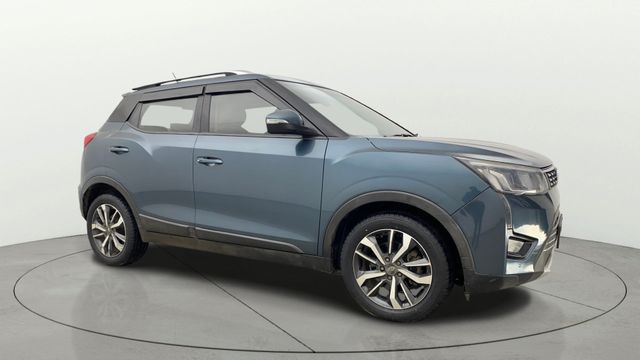 Mahindra XUV300 W8 Option BSVI Second-hand 2019 Mahindra XUV300 W8 Option BSVI for sale in Chennai