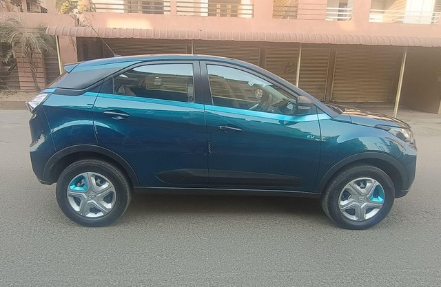 Tata Nexon EV XM - Photo 3