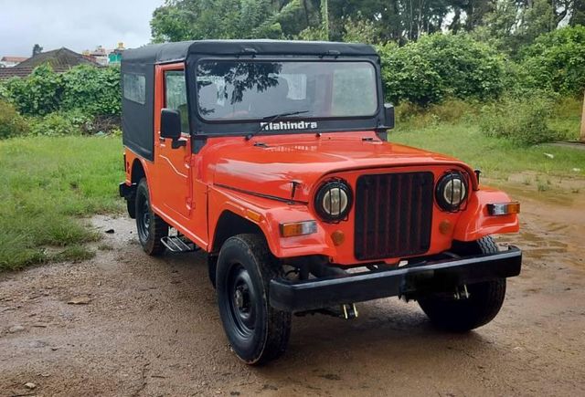Mahindra Jeep 2.5L Second-hand 1992 Mahindra Jeep 2.5L for sale in Hassan