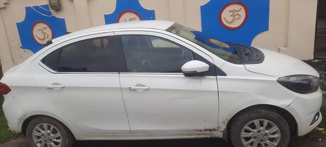 Tata Tigor 1.05 Revotorq XZ Second-hand 2018 Tata Tigor 1.05 Revotorq XZ for sale in Varanasi