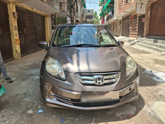 Second-hand 2013 Honda Amaze S i-Vtech for sale in New Delhi