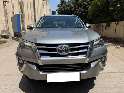 2017 Toyota Fortuner 2.7 2WD AT बीएस4