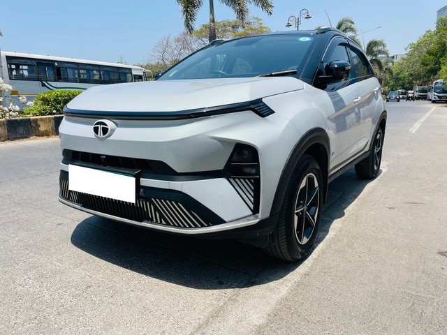 Tata Nexon EV Empowered Plus 45 - Photo 7