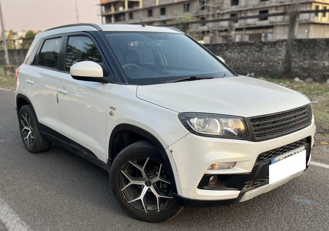 Second-hand 2019 Maruti Suzuki Vitara Brezza ZDi AMT for sale in Nagpur-0
