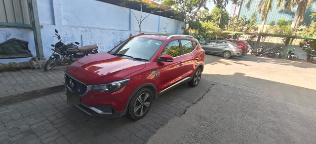 MG ZS EV Exclusive - Photo 2