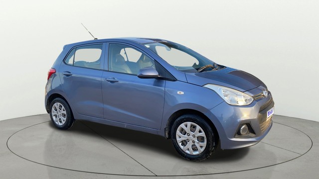 Second-hand 2015 Hyundai i10 Magna 1.2 iTech SE for sale in Ahmedabad-0