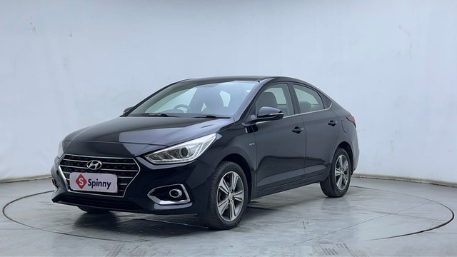 Second-hand 2017 Hyundai Verna 1.6 SX CRDI (O) AT for sale in Hyderabad-0