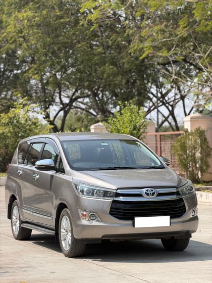 2020 Toyota Innova Crysta 2.4 ZX AT