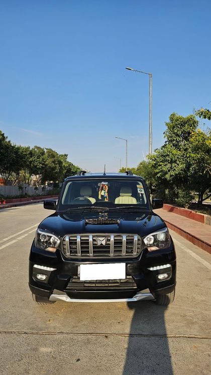 2023 Mahindra Scorpio S