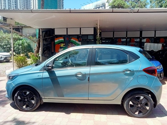 Tata Tiago EV XZ Plus LR - Photo 4