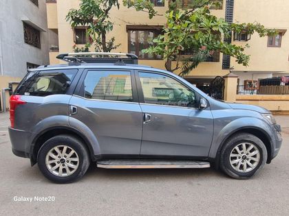 2016 Mahindra XUV500 W10 2WD