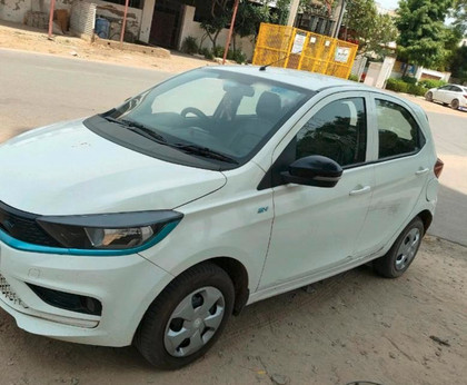Tata Tiago EV XT LR - Photo 1