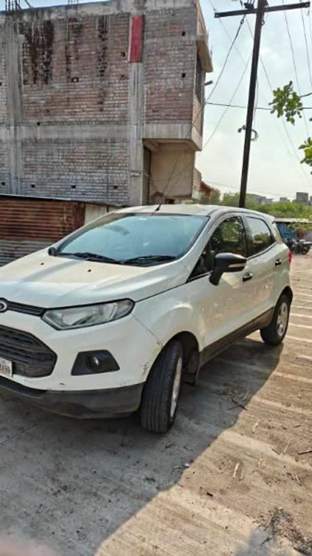 Ford Ecosport 1.5 DV5 MT Ambiente Second-hand 2014 Ford Ecosport 1.5 DV5 MT Ambiente for sale in Buldhana