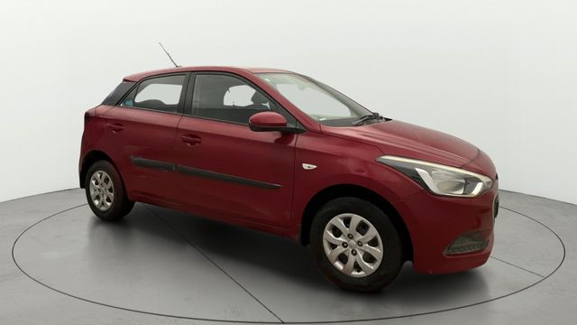 Hyundai i20 Magna 1.2 Second-hand 2015 Hyundai i20 Magna 1.2 for sale in Noida