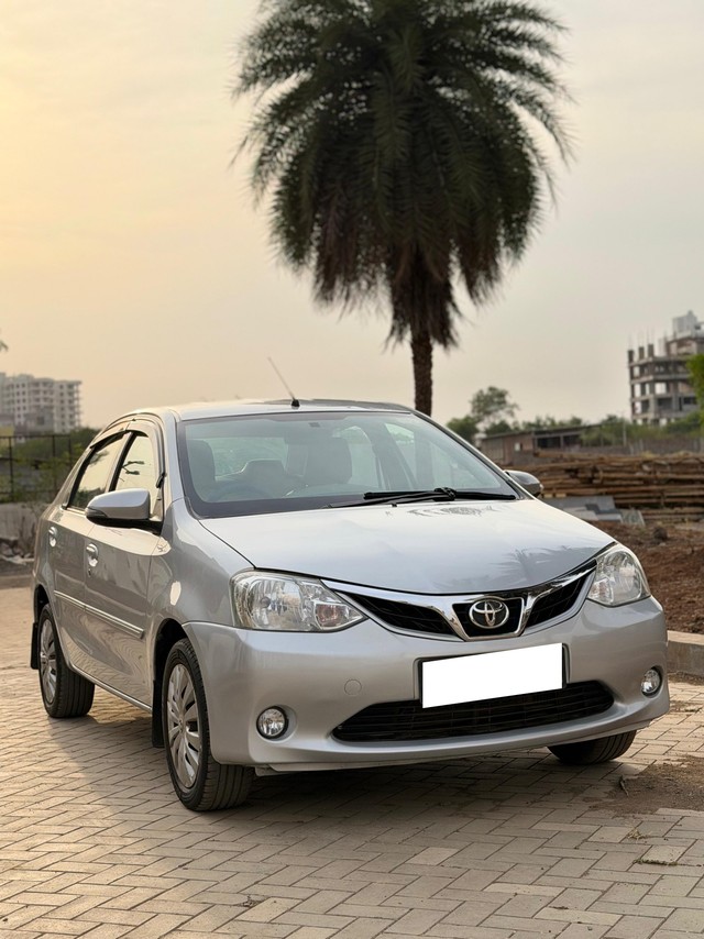 Second-hand 2014 Toyota Etios Liva VD for sale in Nashik-0