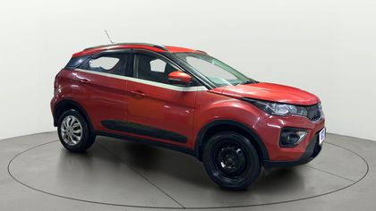 2021 Tata Nexon XMA AMT एस रेनफोर्स्ड बीएस6