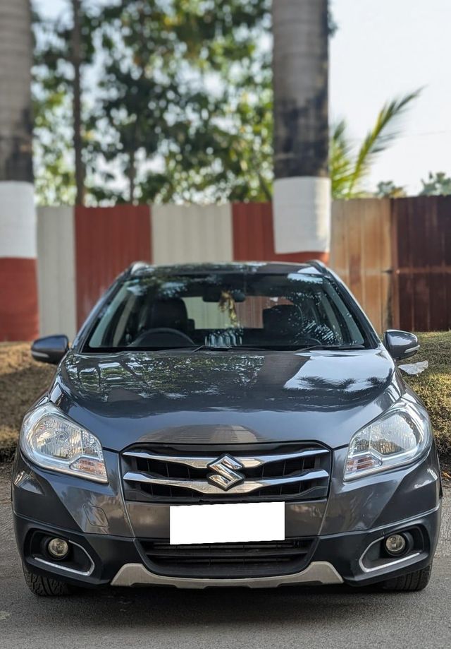 Maruti Suzuki S Cross DDiS 200 Zeta Second-hand 2015 Maruti Suzuki S Cross DDiS 200 Zeta for sale in Nashik