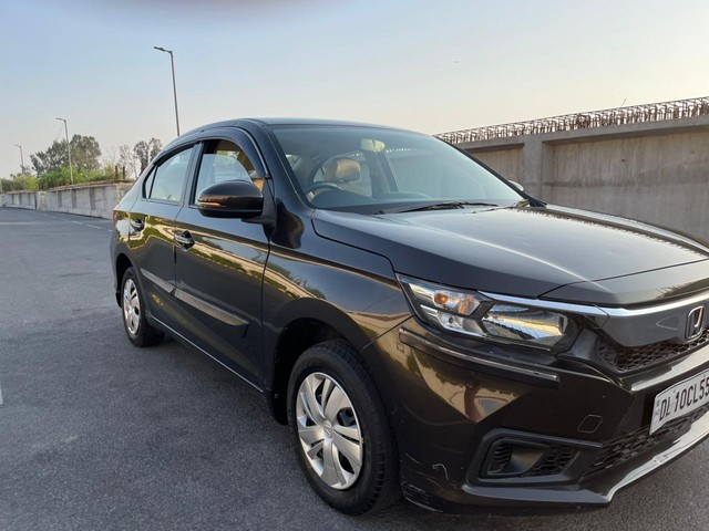 Second-hand 2018 Honda Amaze S i-VTEC for sale in New Delhi-0