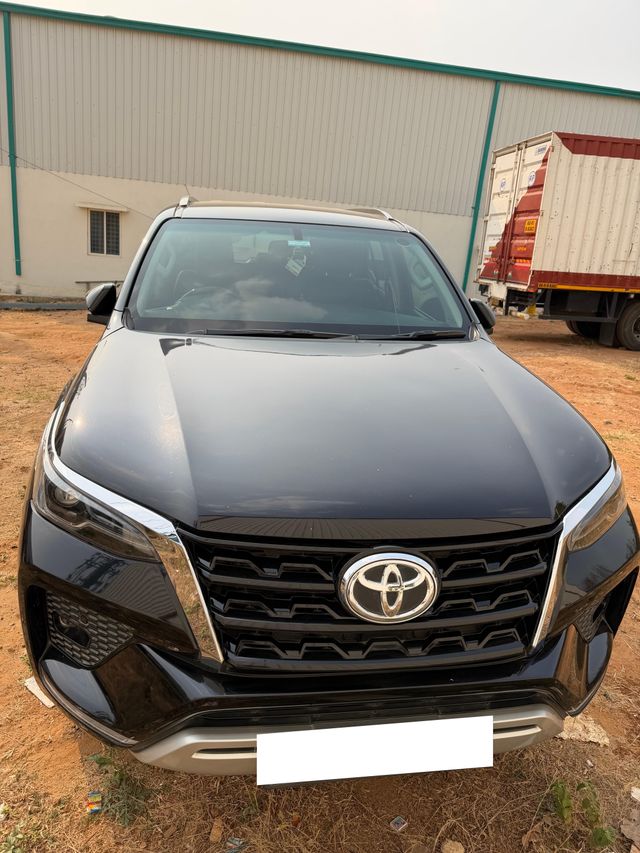 Toyota Fortuner 4X2 Diesel Second-hand 2023 Toyota Fortuner 4X2 Diesel for sale in Bangalore