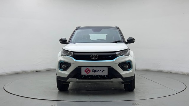 Tata Nexon EV XZ Plus LUX - Photo 9