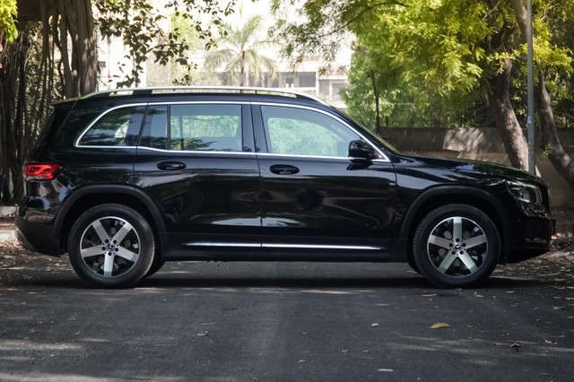Second-hand 2023 Mercedes-Benz GLB 200 Progressive Line BSVI for sale in New Delhi-0
