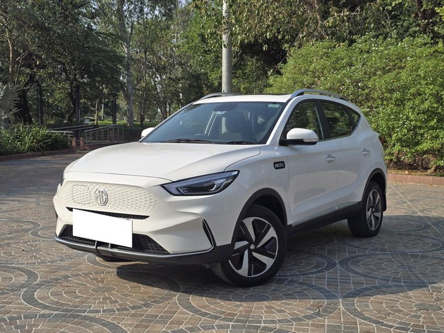 MG ZS EV Excite Pro - Photo 6