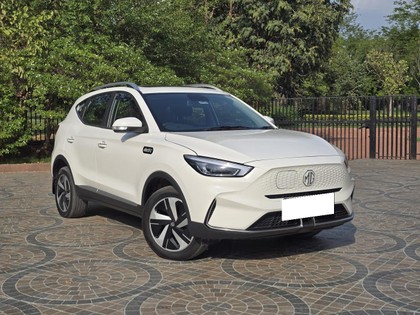MG ZS EV Excite Pro - Photo 1