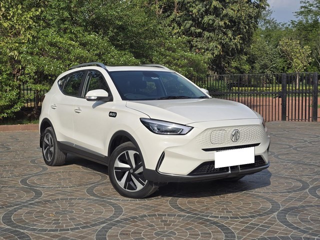 MG ZS EV Excite Pro - Photo 2