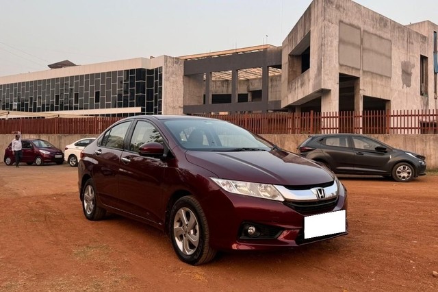 Second-hand 2015 Honda City i VTEC V for sale in Mira Road-0