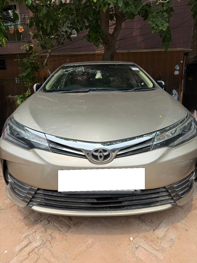Second-hand 2018 Toyota Corolla Altis 1.8 VL CVT for sale in New Delhi-0