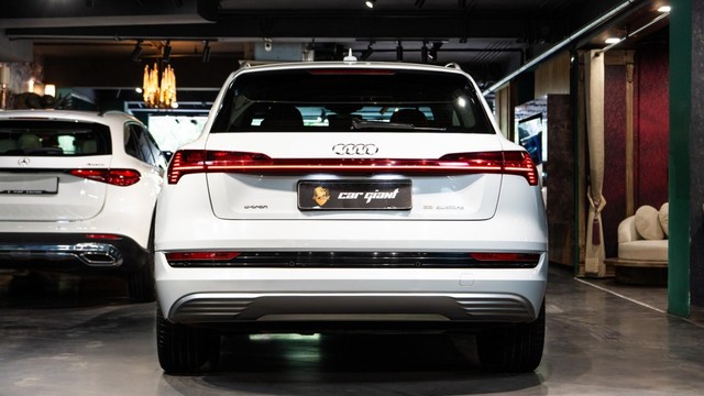 Audi e-tron 55 Quattro - Photo 4