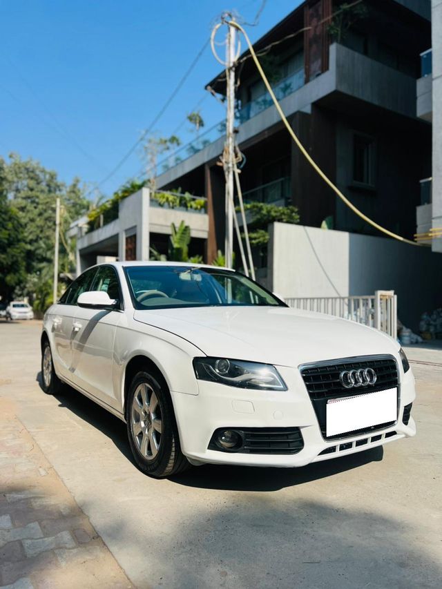 Audi A4 2.0 TDI Second-hand 2011 Audi A4 2.0 TDI for sale in Vadodara