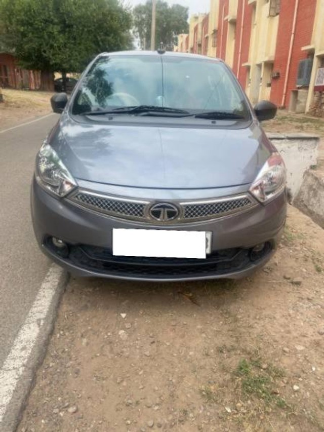 Second-hand 2019 Tata Tiago 1.2 Revotron XM for sale in Jhansi-0