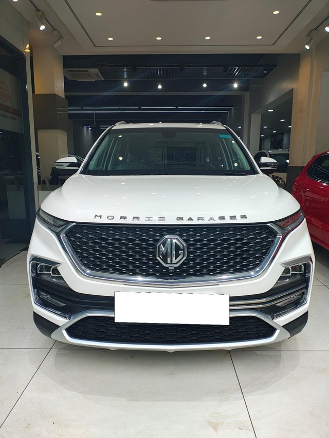 Second-hand 2020 MG Hector Plus Sharp DCT for sale in Chandigarh-0