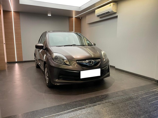 Second-hand 2012 Honda Brio S MT for sale in Mumbai-0