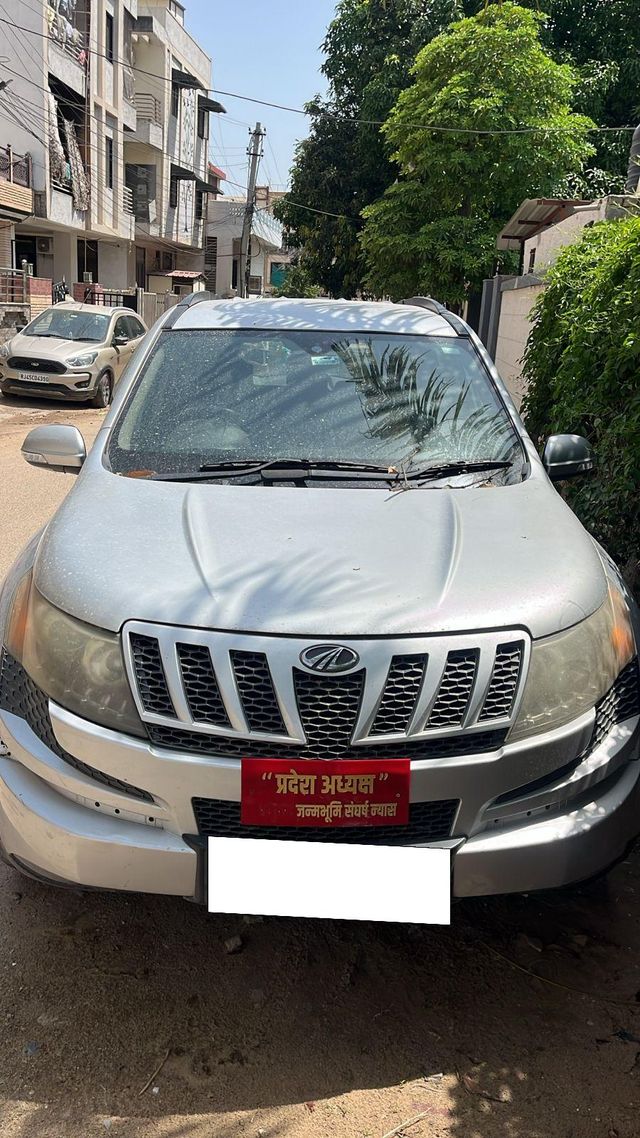 Second-hand 2015 Mahindra XUV500 W6 2WD for sale in Jaipur