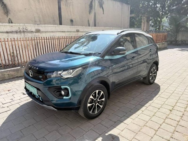 Tata Nexon EV XZ Plus - Photo 6
