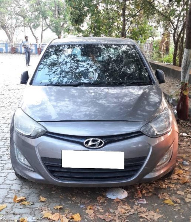 Second-hand 2013 Hyundai i20 Sportz 1.2 for sale in Virar-0