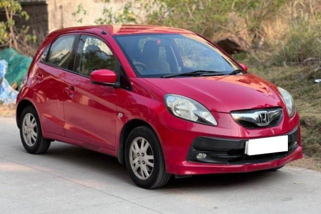 Honda Brio V AT Second-hand 2013 Honda Brio V AT for sale in Hyderabad