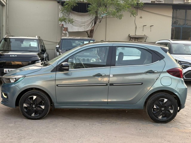 Tata Tiago EV XZ Plus LR - Photo 4