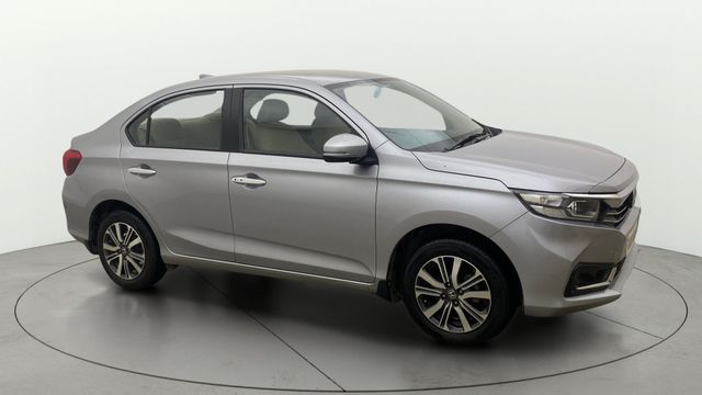 Honda Amaze 2nd Gen VX Second-hand 2023 Honda Amaze 2nd Gen VX for sale in Bangalore