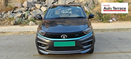 Tata Tiago EV XT LR - Photo 1