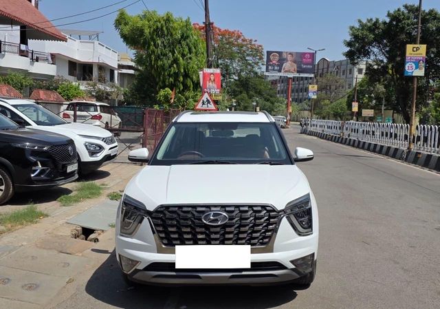 Hyundai Alcazar Prestige Executive 7-Seater Diesel Second-hand 2022 Hyundai Alcazar Prestige Executive 7-Seater Diesel for sale in Lucknow