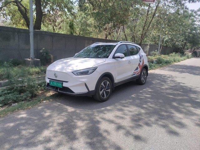 MG ZS EV Exclusive - Photo 5