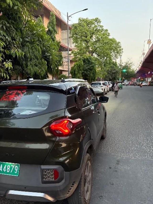 Tata Punch EV Empowered Plus S LR AC FC - Photo 4