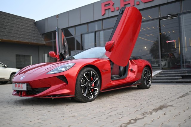 MG Cyberster GT - Photo 9