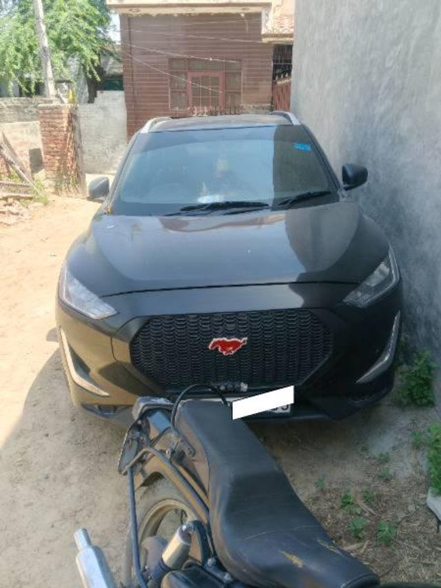 Nissan Magnite Kuro MT Second-hand 2024 Nissan Magnite Kuro MT for sale in Bahadurgarh