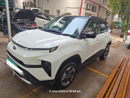 Tata Punch EV Empowered Plus LR