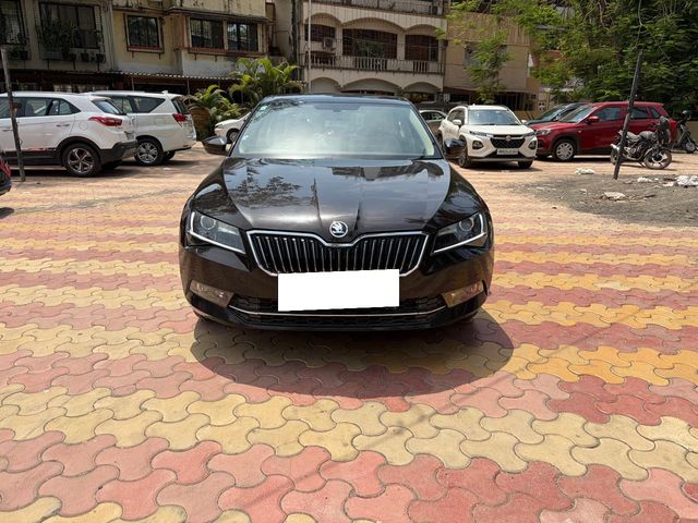 Skoda Superb Style 2.0 TDI AT Second-hand 2018 Skoda Superb Style 2.0 TDI AT for sale in Mumbai